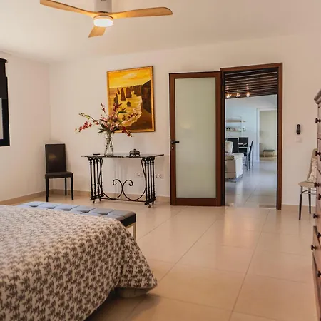 Nazoly - Private Pool, Quiet&exclusive In Lanzarote *