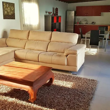 Nazoly, Oasis De Tranquilidad Con Piscina Privada En El Corazon De Lanzarote Holiday home