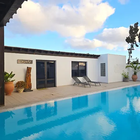 別荘 Nazoly - Private Pool, Quiet & Exclusive In Lanzarote *