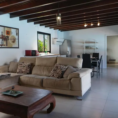 Casa vacanze Nazoly - Private Pool, Quiet&exclusive In Lanzarote Nazaret