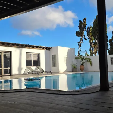 Nazoly - Private Pool, Quiet & Exclusive In Lanzarote 別荘