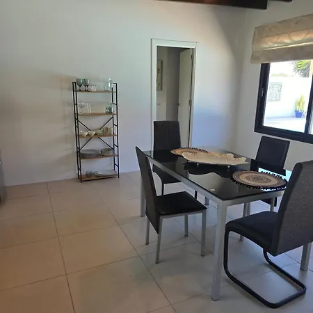 Nazoly - Private Pool, Quiet&exclusive In Lanzarote