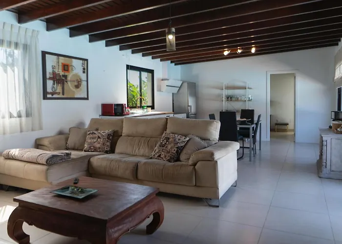 Vakantiehuis Nazoly - Private Pool, Quiet & Exclusive In Lanzarote Nazaret